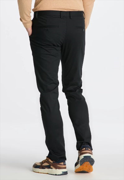 بنطلون قماشي