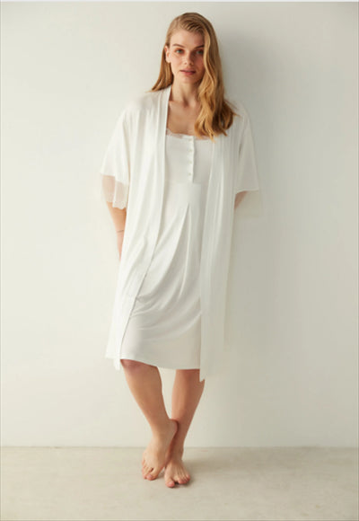 ملابس نوم للحوامل