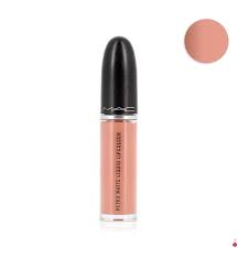 لون شفاه بمظهر معدني