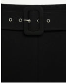 تنورة قصيرة