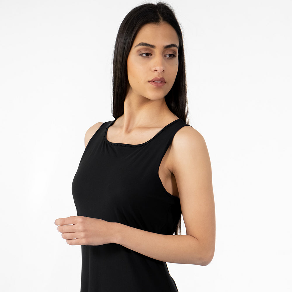 فستان ماكسي بياقة مربعة