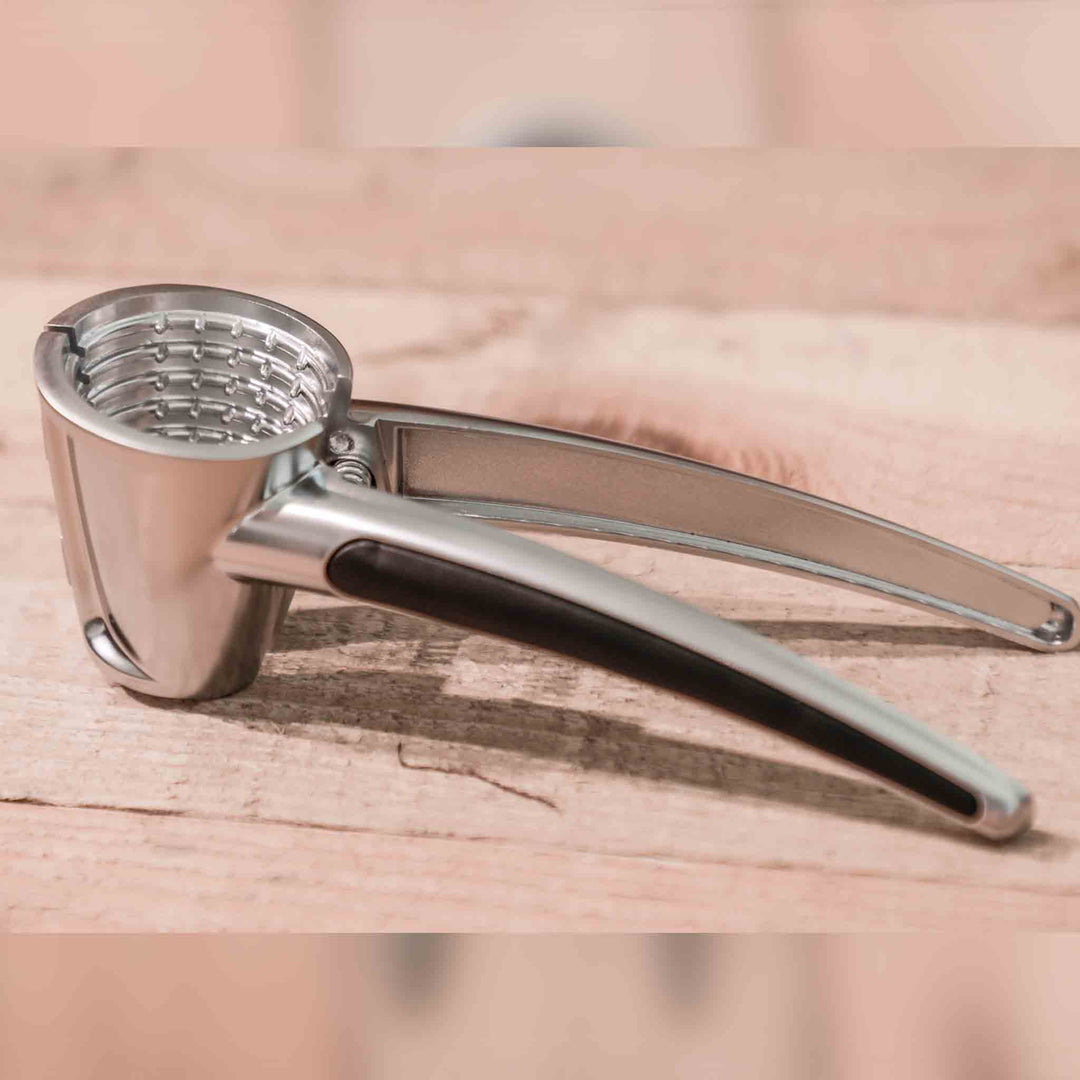 كسارة البندق الألومنيوم