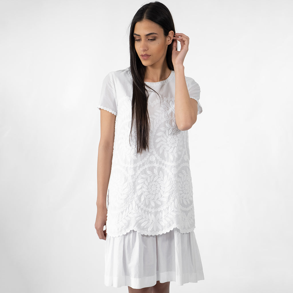 فستان بكشكش