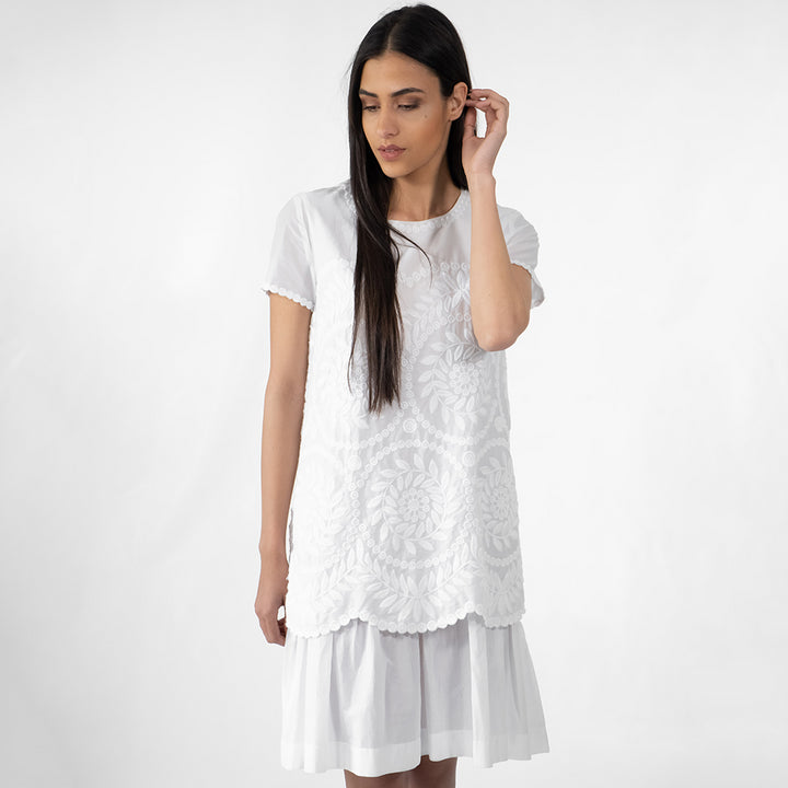 فستان بكشكش