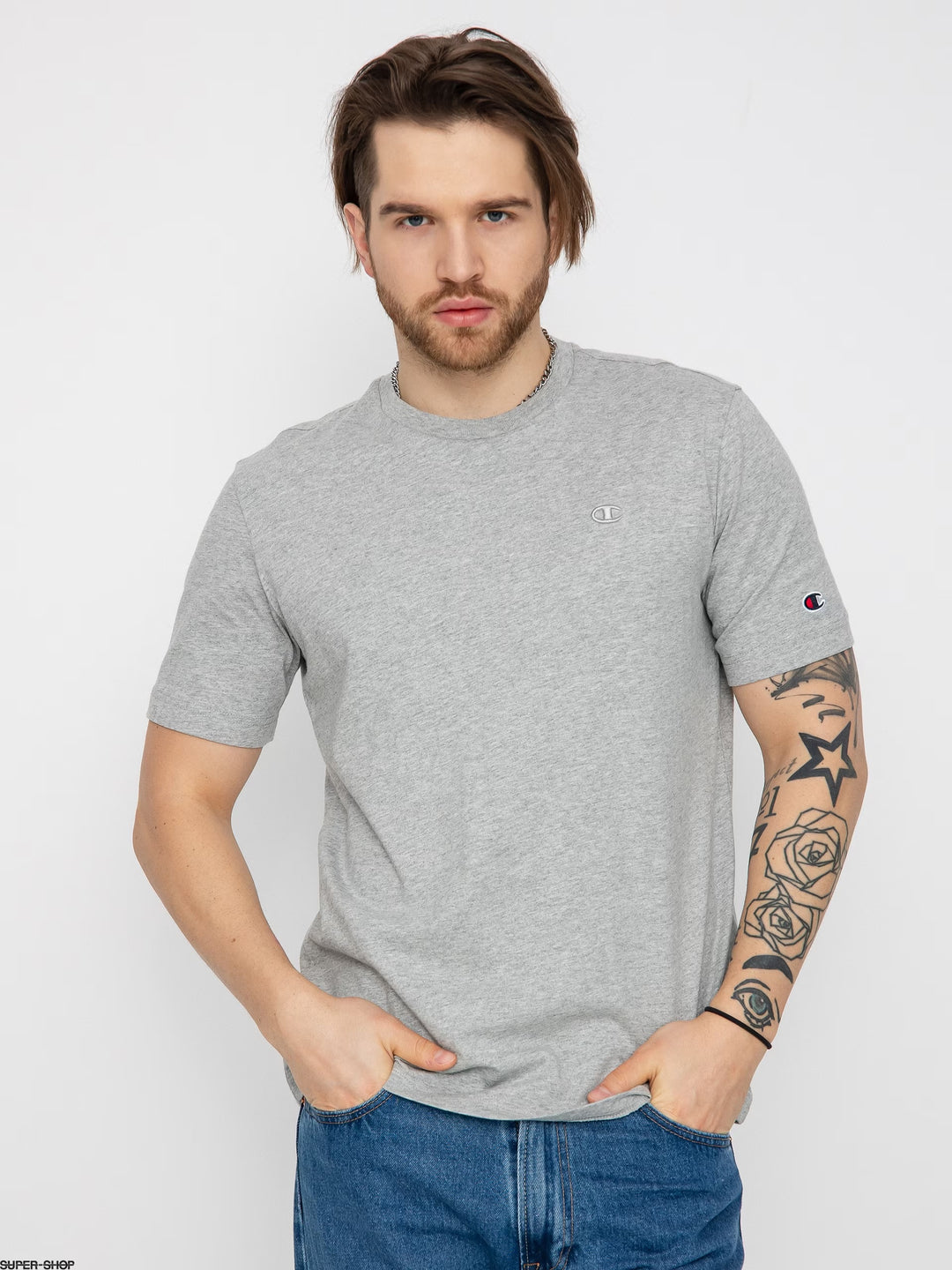 تي شيرت نص كم