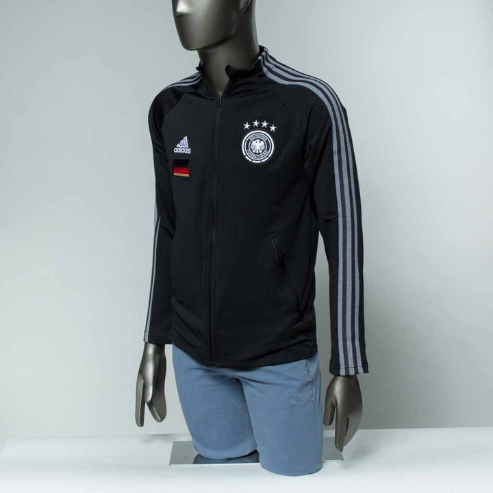 جاكيت رياضي