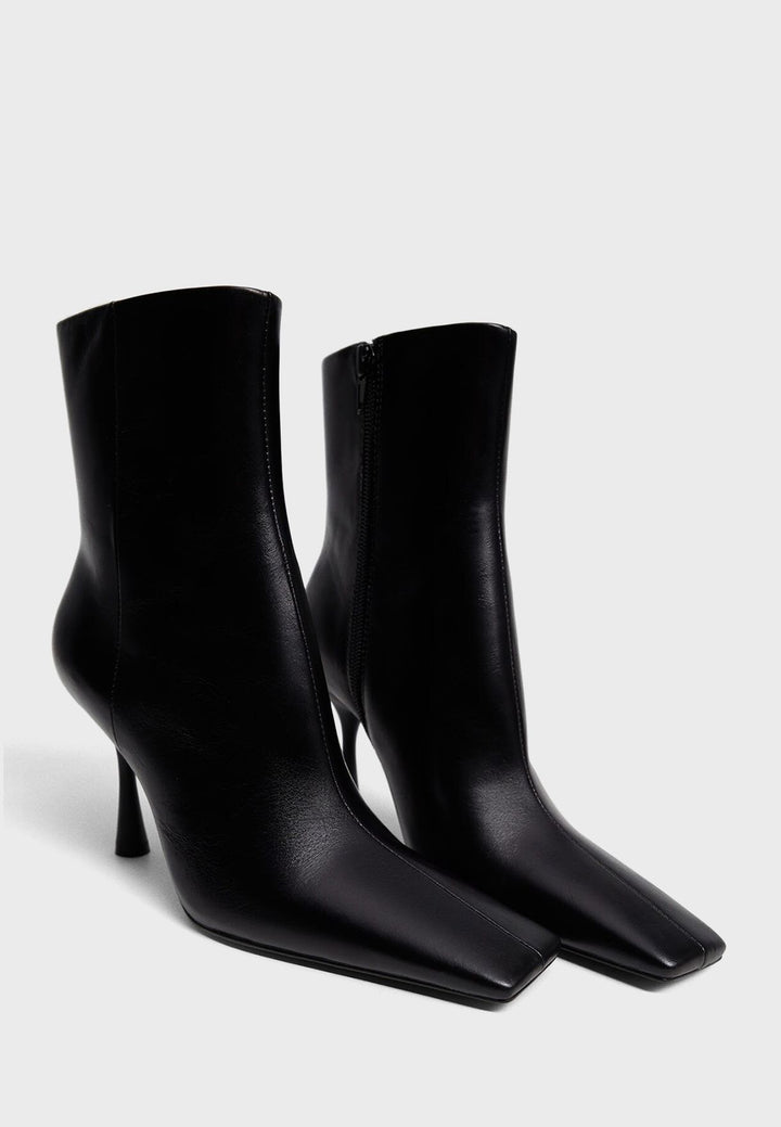 حذاء شتوي بكعب