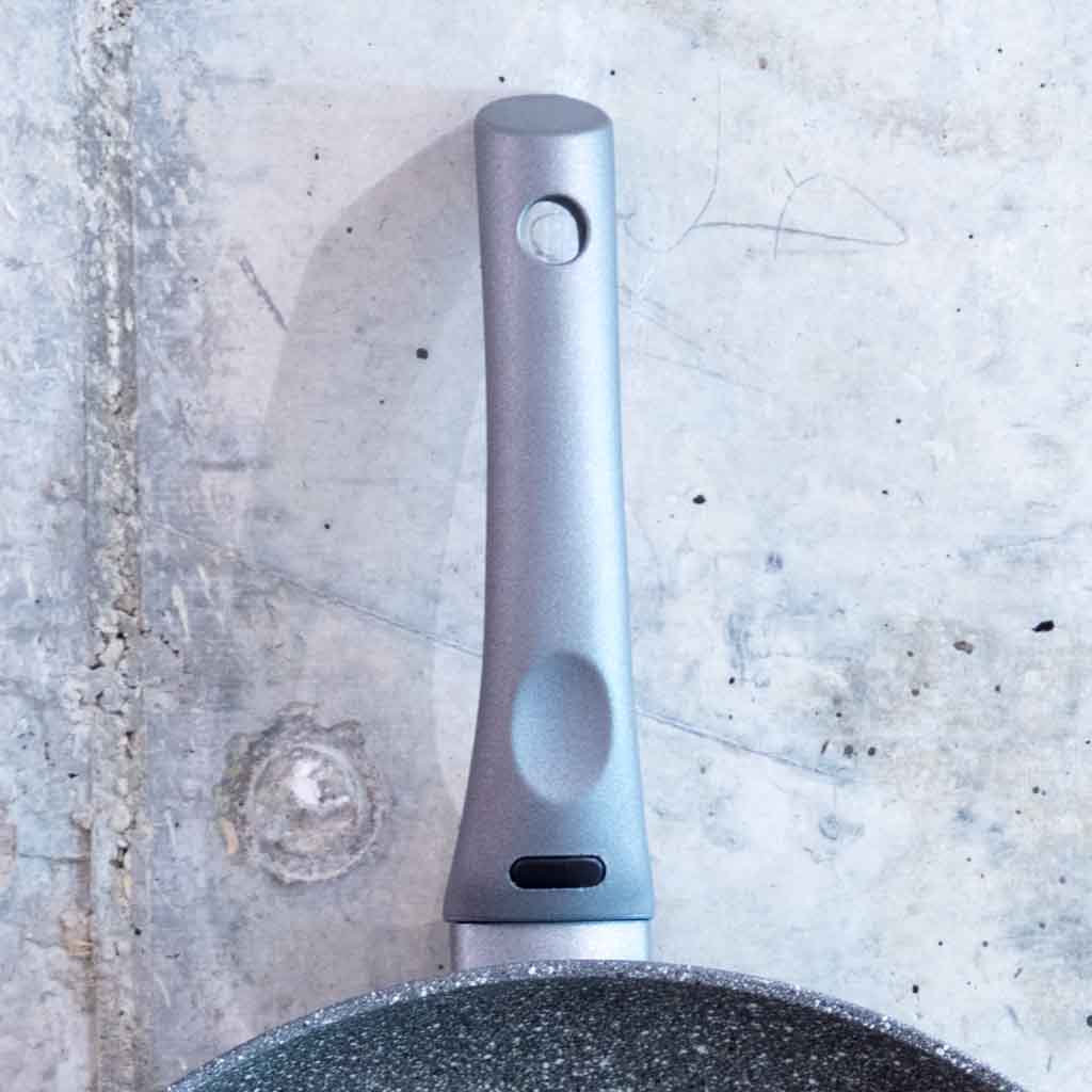 مقلاة للقلي