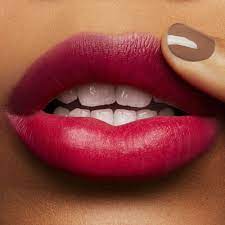 Lipstick rich in argan oil