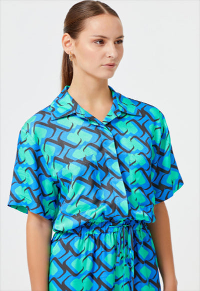 أفرول بأكمام قصيرة