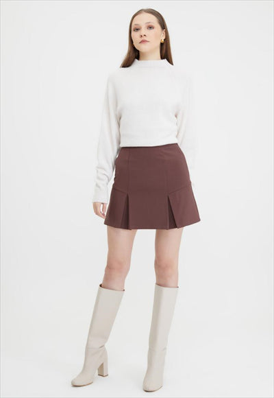 تنورة قصيرة