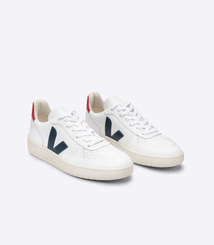 Vega white leather shoes