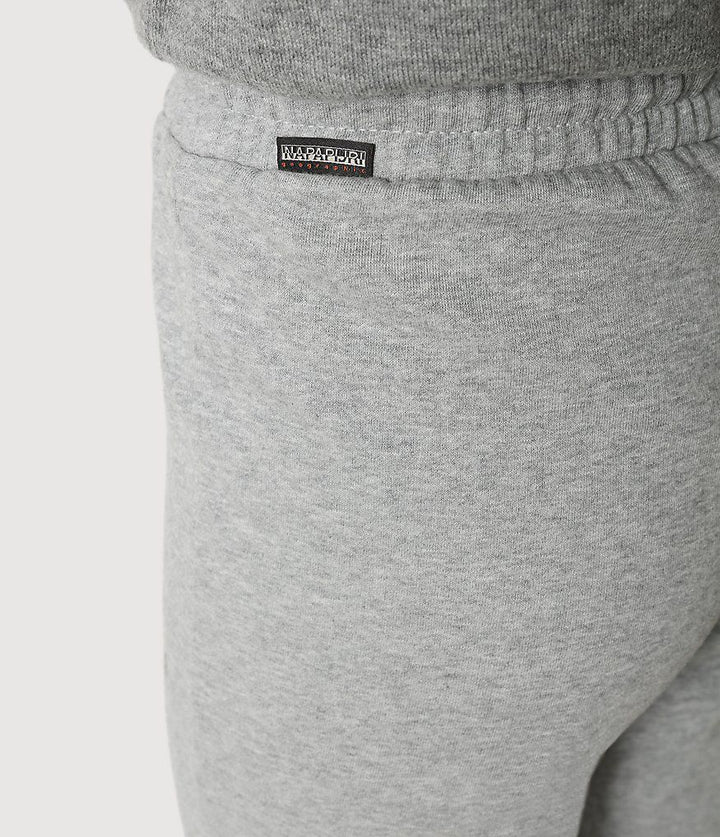 بنطال رياضة