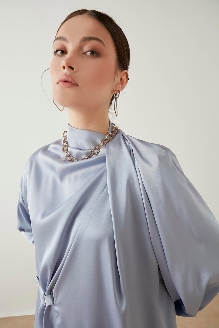 طقم من قطعتين