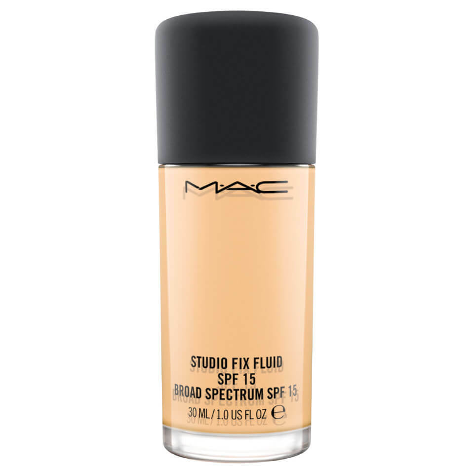 MAC Studio Fix Fluid SPF 15 Foundation - NC16.0