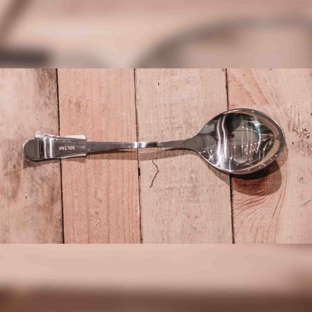 ملعقة تقديم