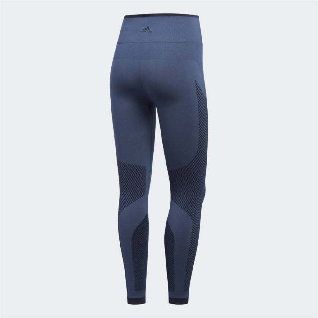 بنطال رياضي ضيق