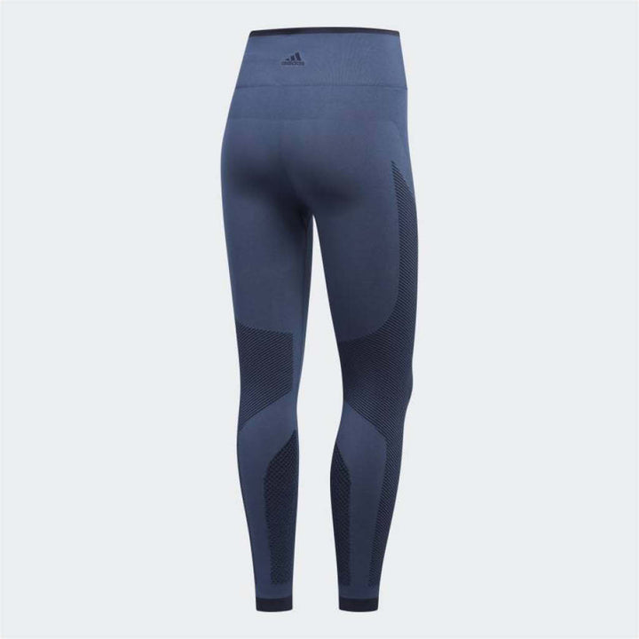 بنطال رياضي ضيق