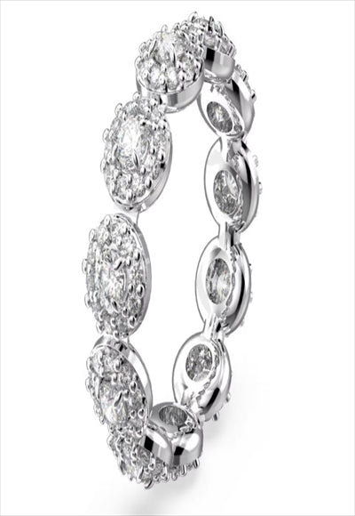 Crystal-Studded Ring