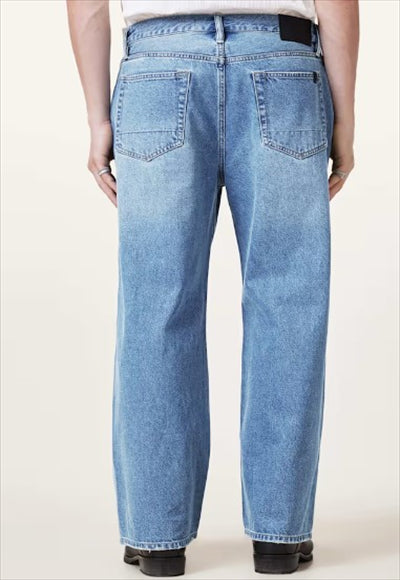 بنطلون جينز