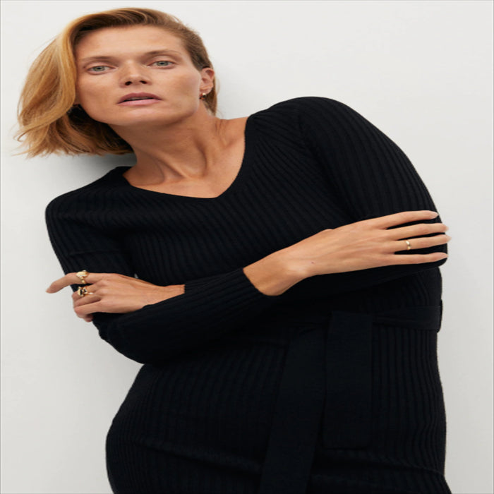 فستان صوف طويل