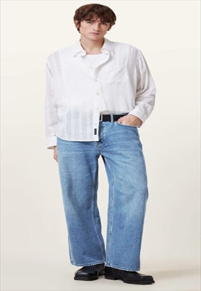 بنطلون جينز