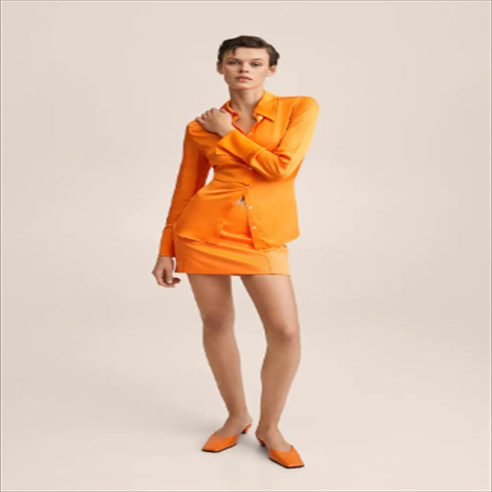 تنورة قصيرة