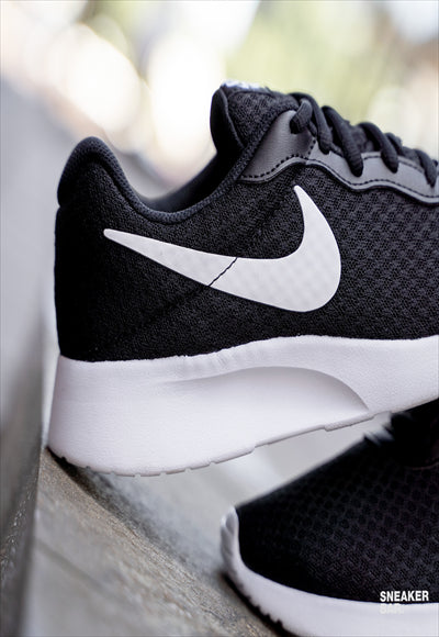 حذاء رجالي رياضي