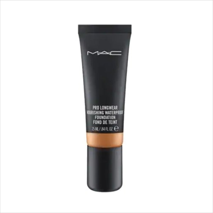 Nourishing and waterproof foundation