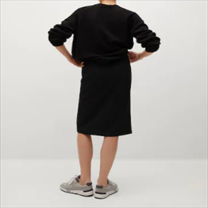 تنورة قصيرة