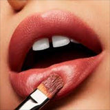 Moisturizing lipstick enriched with argan oil